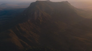 Vista aérea da Chapada dos Veadeiros no Cerrado brasileiro.